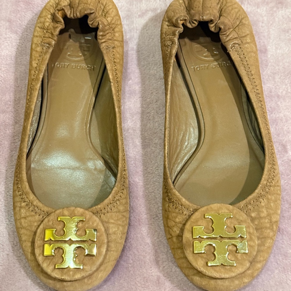 Tory Burch Brown Leather Flats with Gold Logo